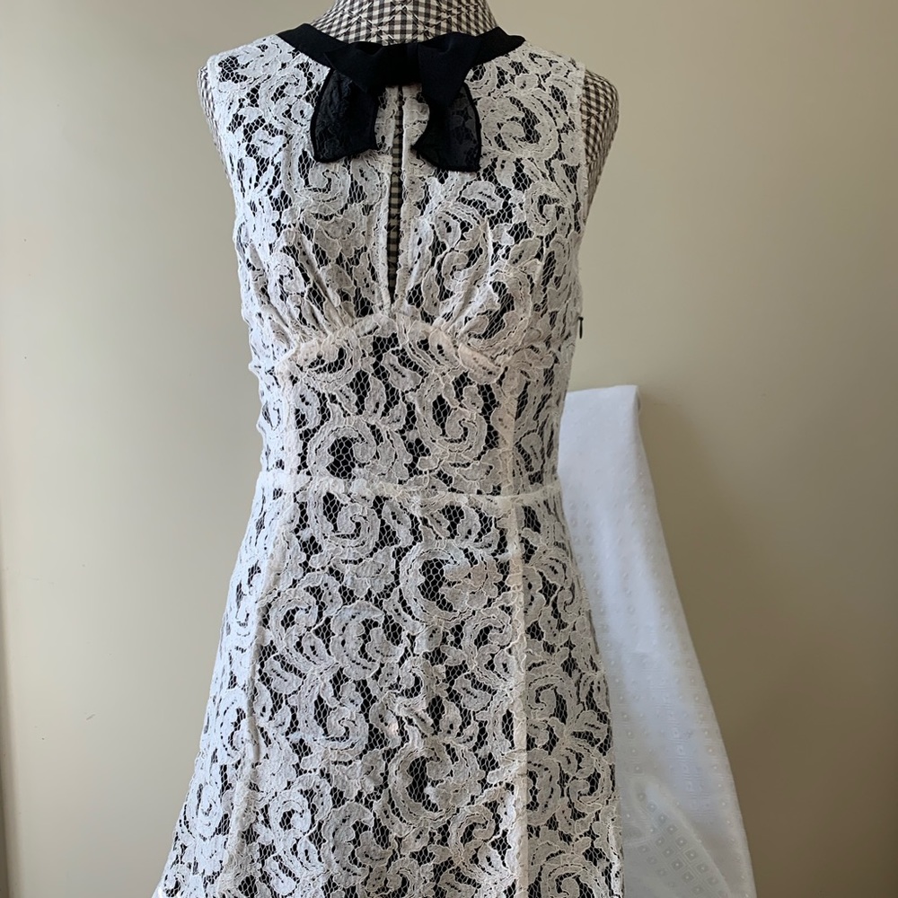 Ladies dress